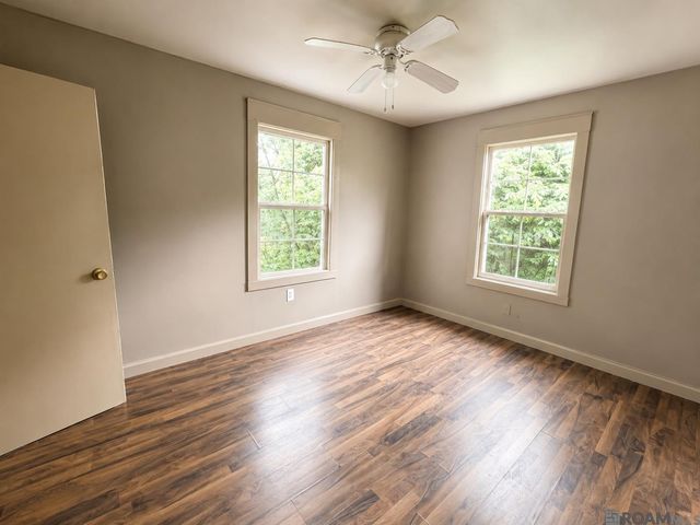 4234 Maple Dr, Baton Rouge, LA 70805