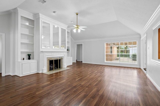 3711 Tree Manor Lane, Kingwood, TX 77345
