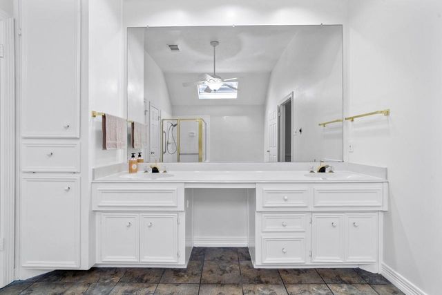 3711 Tree Manor Lane, Kingwood, TX 77345