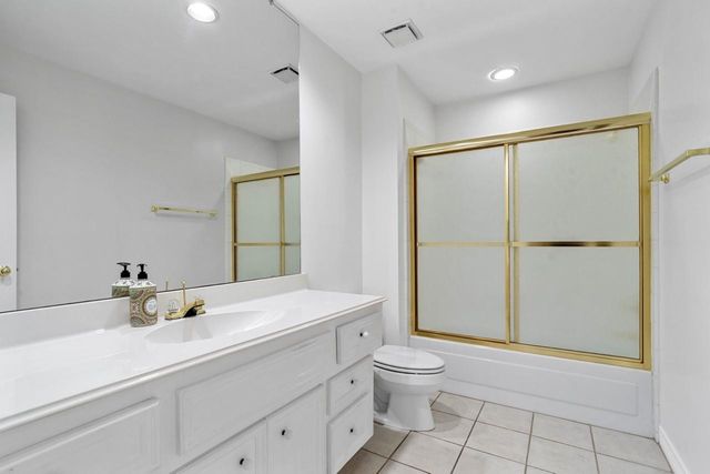3711 Tree Manor Lane, Kingwood, TX 77345