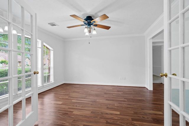 3711 Tree Manor Lane, Kingwood, TX 77345