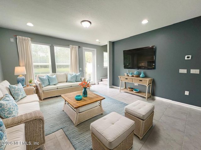 11264 MINNETTA Court, Jacksonville, FL 32256