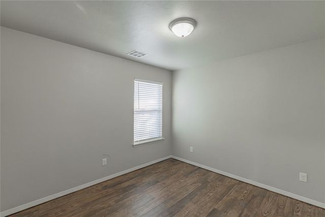 2132 Buena Vida Lane, Edmond, OK 73013