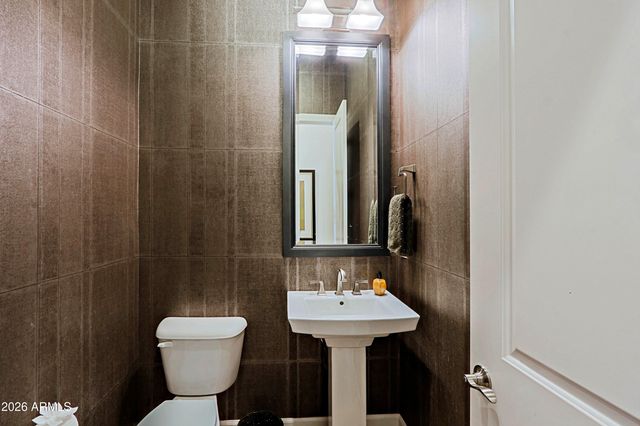 24437 N 72ND Way, Scottsdale, AZ 85255