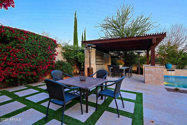 24437 N 72ND Way, Scottsdale, AZ 85255