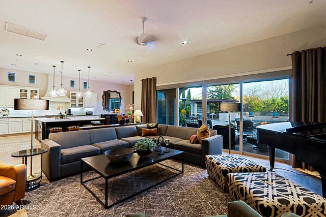 24437 N 72ND Way, Scottsdale, AZ 85255