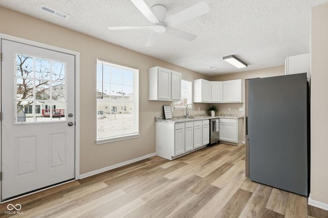 6522 Hazelhatch Drive, Indianapolis, IN 46268