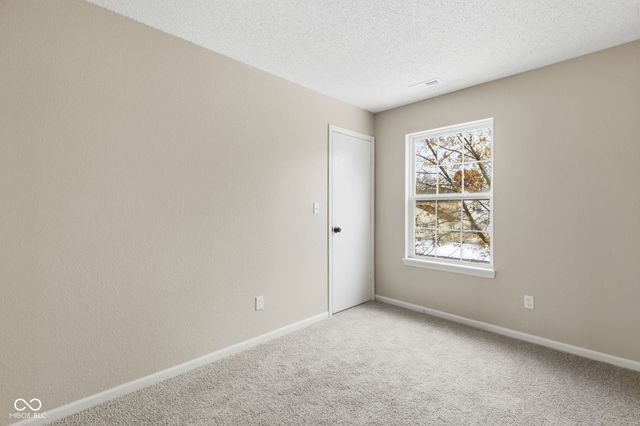 6522 Hazelhatch Drive, Indianapolis, IN 46268