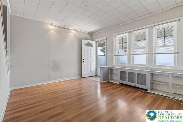 2049 Liberty Street, Allentown City, PA 18104