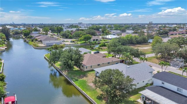 1245 SE 6th ST, Cape Coral, FL 33990