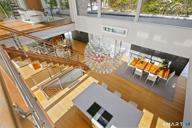 58 Lambert Road, New Canaan, CT 06840