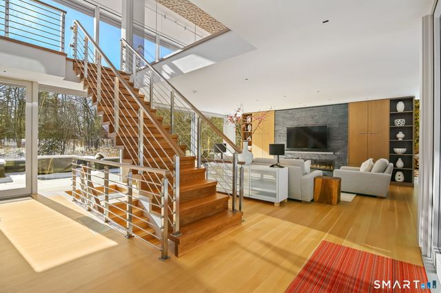 58 Lambert Road, New Canaan, CT 06840