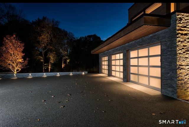 58 Lambert Road, New Canaan, CT 06840