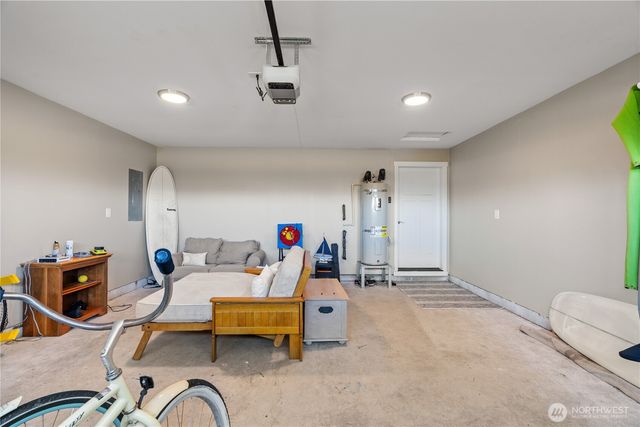 417 Riviera Street SW, Ocean Shores, WA 98569