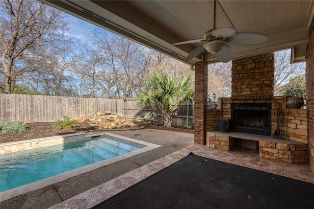 7613 Woodhaven Drive, North Richland Hills, TX 76182