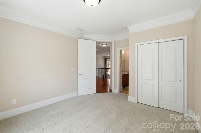 5828 Copperleaf Commons Court, Charlotte, NC 28277