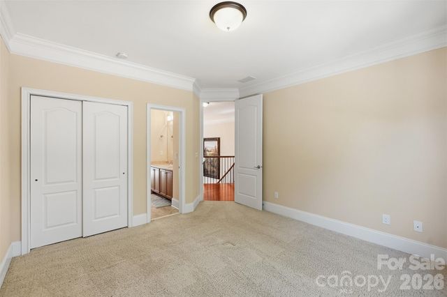 5828 Copperleaf Commons Court, Charlotte, NC 28277