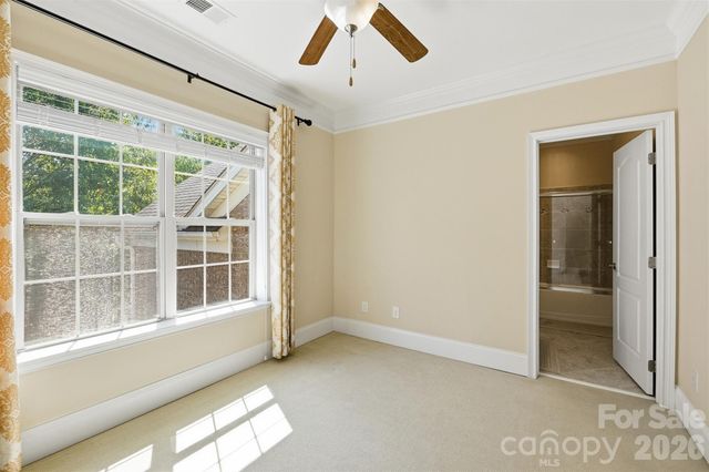 5828 Copperleaf Commons Court, Charlotte, NC 28277