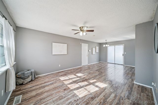 18551 E Admiral Boulevard S, Tulsa, OK 74015