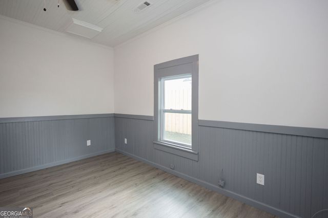 124 E Chappell Street, Griffin, GA 30223