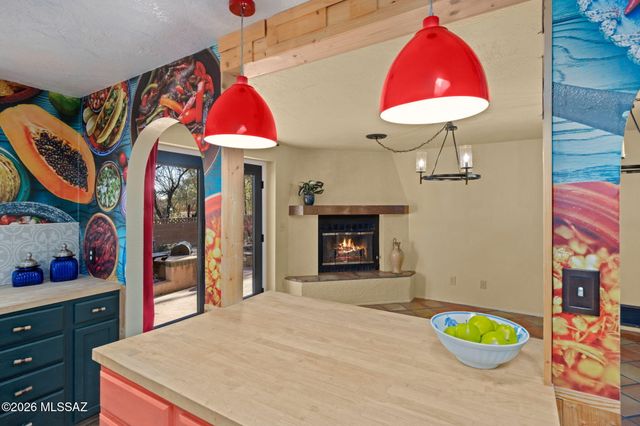 8802 E Buckboard Road, Tucson, AZ 85749