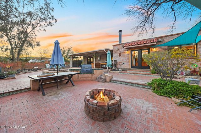 8802 E Buckboard Road, Tucson, AZ 85749