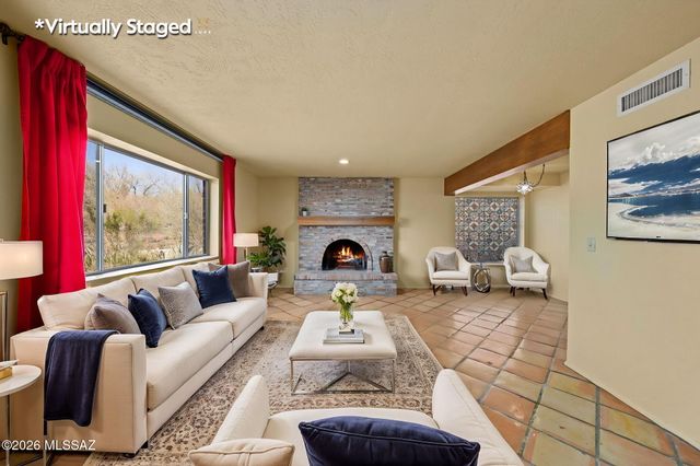 8802 E Buckboard Road, Tucson, AZ 85749