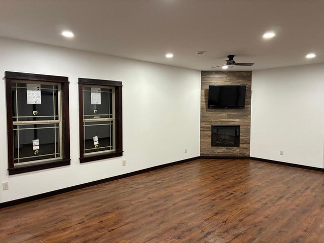 538 Jordan WAY, Spring Green, WI 53588