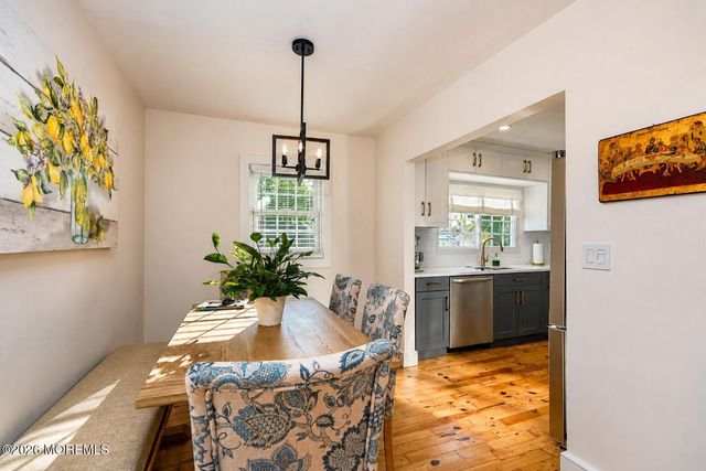 17 Fisher Avenue, Middlesex, NJ 08846