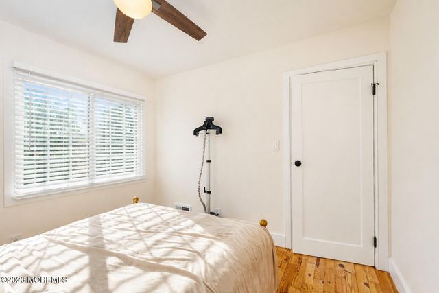 17 Fisher Avenue, Middlesex, NJ 08846