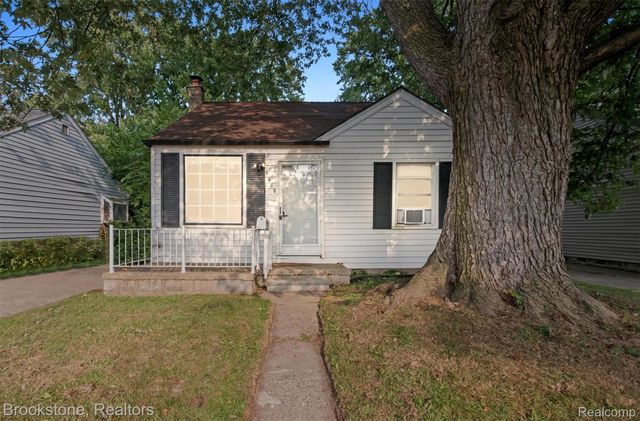 5689 Cornell Street, Dearborn Heights, MI 48125