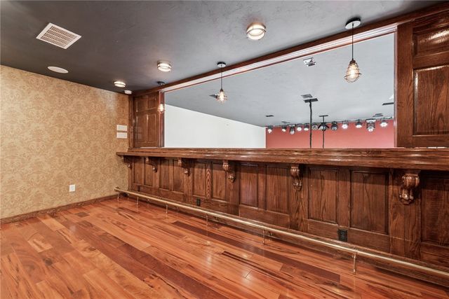 3302 Crestview Dr, N Versailles, PA 15137