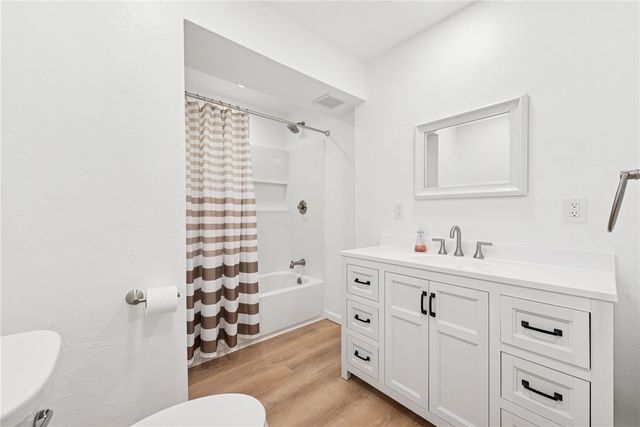 3302 Crestview Dr, N Versailles, PA 15137