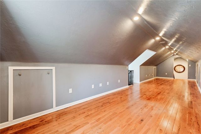 3302 Crestview Dr, N Versailles, PA 15137