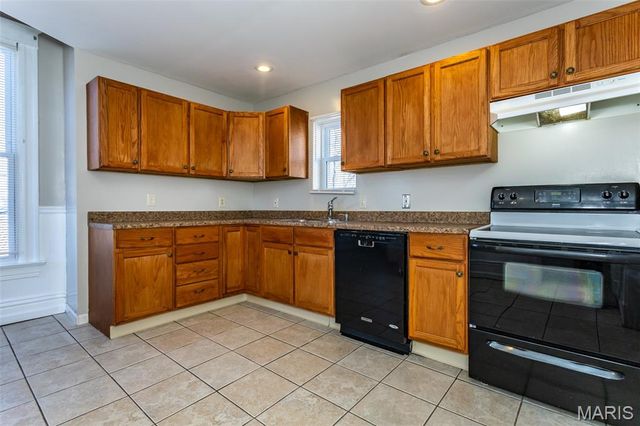 19 N 40th Street, Belleville, IL 62226