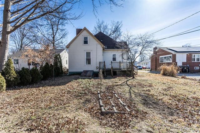 19 N 40th Street, Belleville, IL 62226