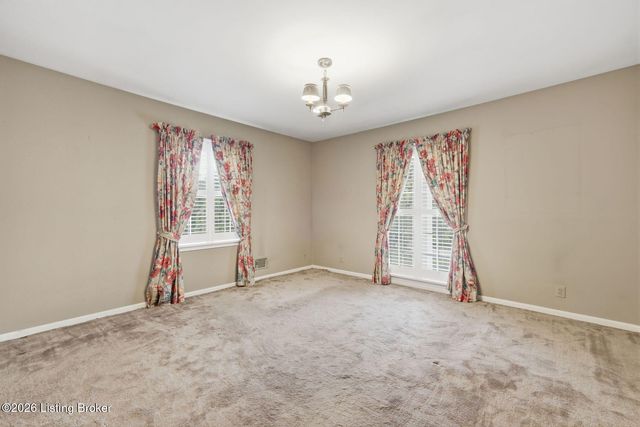 1719 Sutherland Dr, Louisville, KY 40205