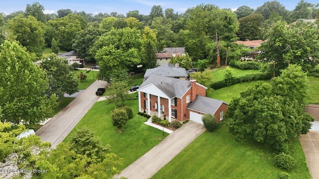 1719 Sutherland Dr, Louisville, KY 40205