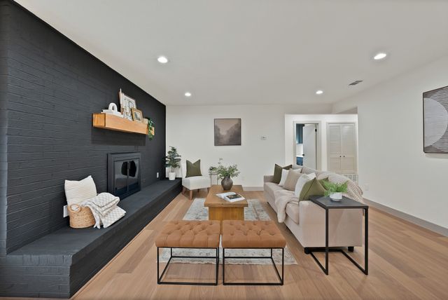 4209 Shipley Court, Benbrook, TX 76116