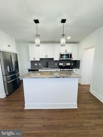 485 ROBBINS ST, Philadelphia, PA 19111