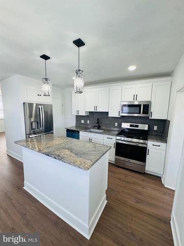 485 ROBBINS ST, Philadelphia, PA 19111