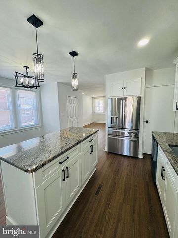 485 ROBBINS ST, Philadelphia, PA 19111