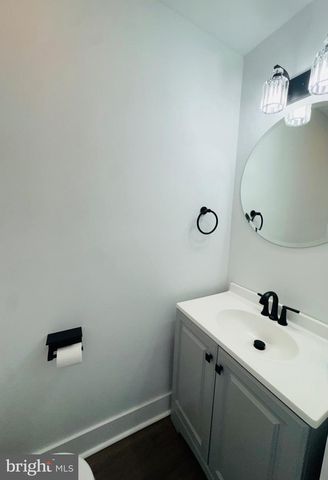 485 ROBBINS ST, Philadelphia, PA 19111