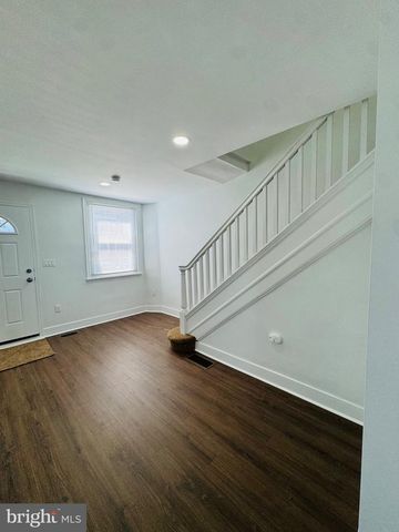 485 ROBBINS ST, Philadelphia, PA 19111