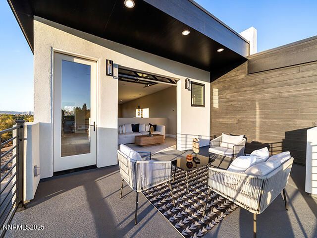 3828 Lakeside Drive 15, Reno, NV 89509