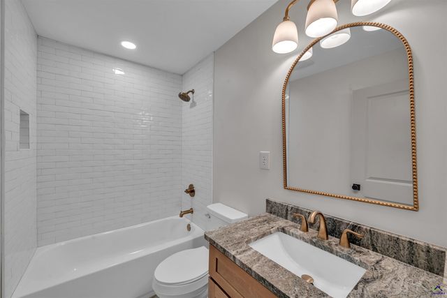 1108 Kenwood Drive, Perry, GA 31069