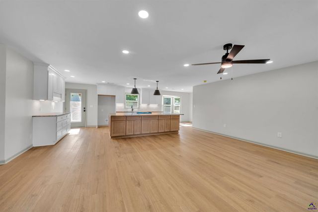 1108 Kenwood Drive, Perry, GA 31069