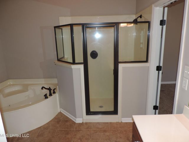 5784 E Bedford Loop, Southaven, MS 38672