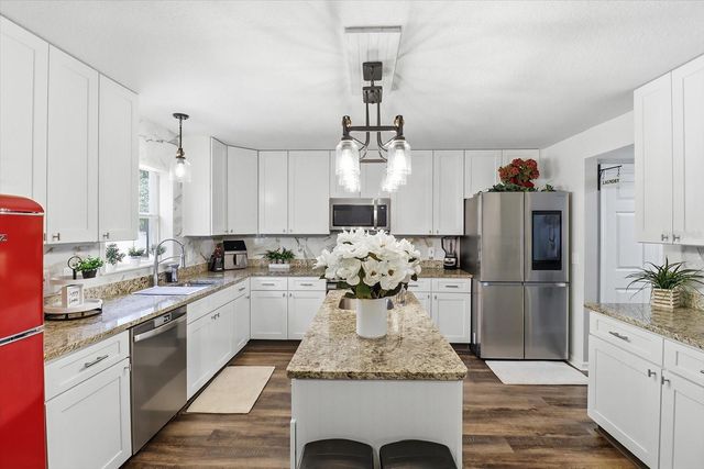 7185 N FARMINGTON TERRACE, Citrus Springs, FL 34434