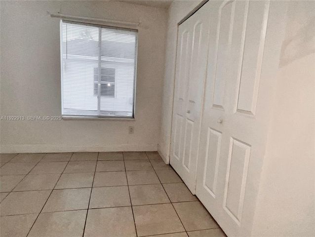 1701 SW 83rd Ter, Miramar, FL 33025